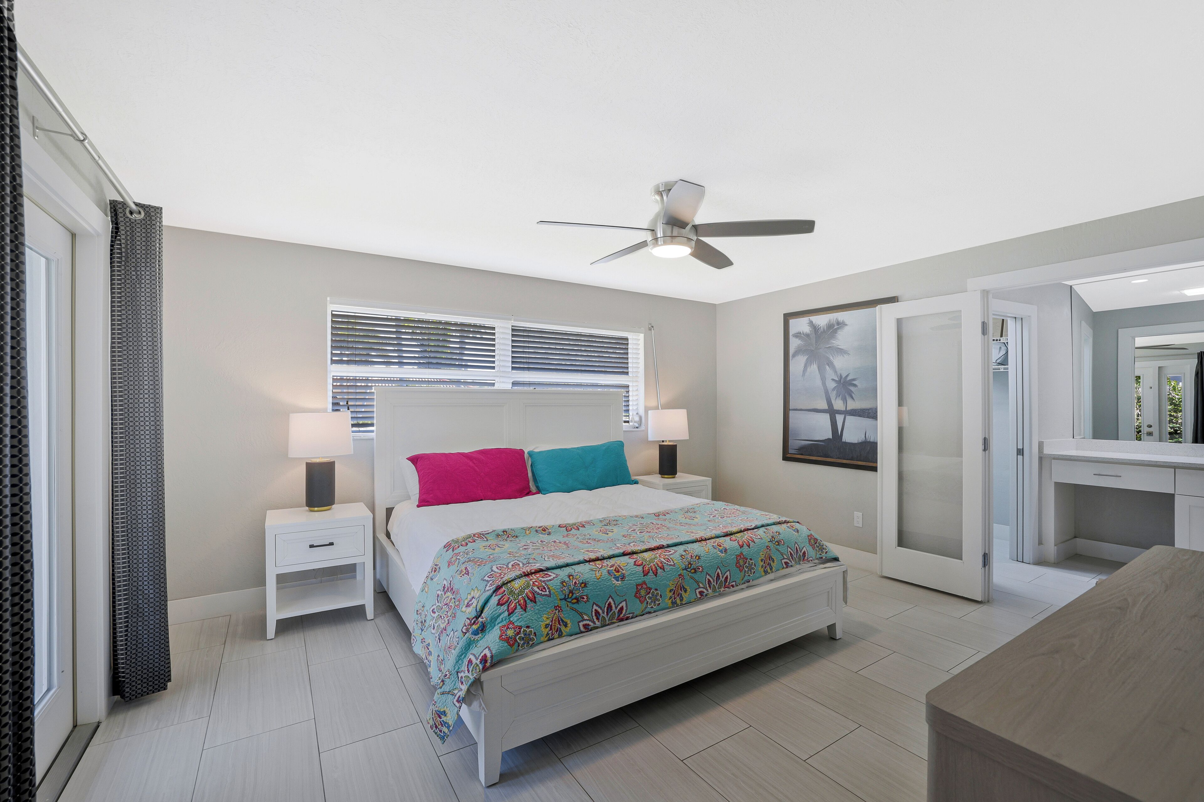 3 chambres, lit parapluie, Wi-Fi gratuit, draps fournis