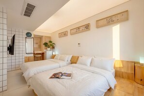 Elite Twin Room, 2 Double Beds, Non Smoking, Private Bathroom | Desk, laptop workspace, free WiFi - T.G.S. Museum Hotel (Guangzhou)
