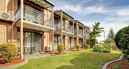 Town Beach Motor Inn