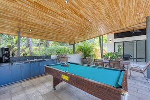 House, 2 Bedrooms, Accessible, Private Pool | Outdoor dining - Cozy Two Bedroom Home Uvita - Casa de la Serenidad (Bahía Ballena)