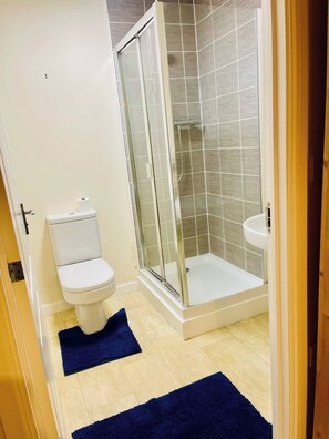 Zimmer, 1 Schlafzimmer | Badezimmer