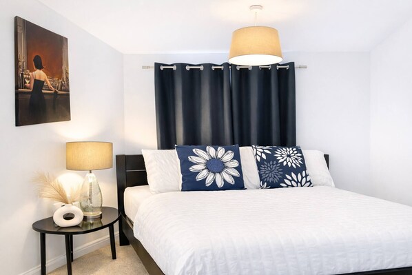 Room, 1 Bedroom - Room-modern En-suite Room Fast Wifi, Fre (Wolverhampton)