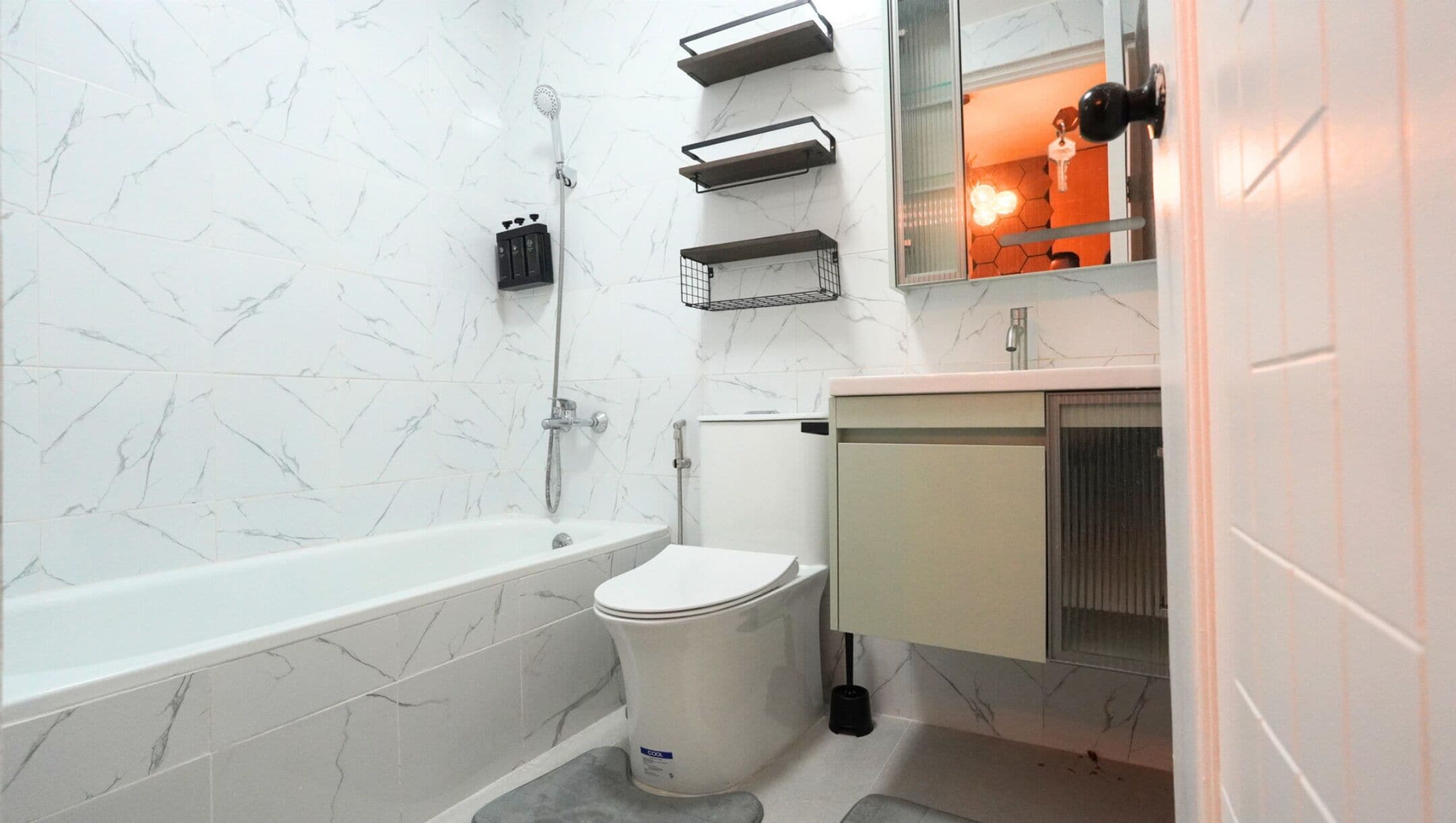 Hair dryer, bidet, towels, soap