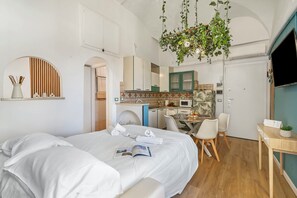 2 bedrooms, free WiFi, bed sheets - EA Blue Marin Apartment (Sanremo)