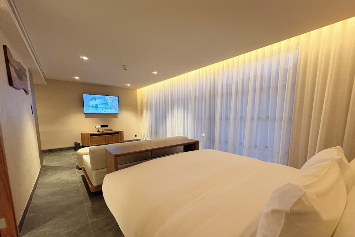 Mountain Deluxe Room