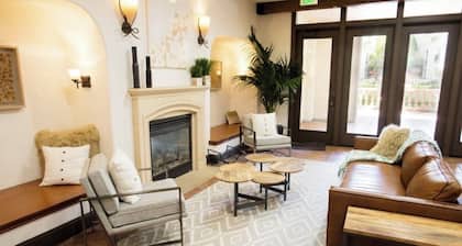 Spacious 3BR Downtown SJ • Near Airport