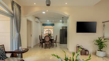 Huvila, 4 makuuhuonetta, yksityinen uima-allas | Sisätilat