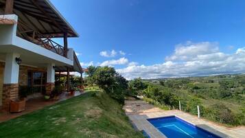Piscina externa