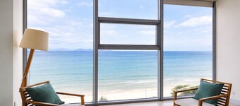 Stunning Oceanfront Apartment Ocean View Steps to My Khe Beach