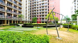 Children’s area - Monarch Parksuites 1-Bedroom Condo Unit - Near MOA and NAIA (Parañaque)