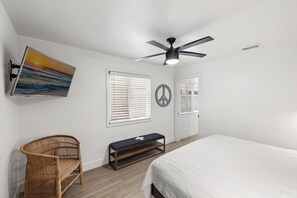 2 bedrooms, free WiFi, bed sheets, wheelchair access