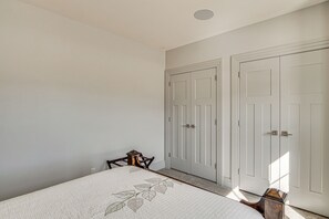 Room - Hike, Golf & Unwind! Mtn-View Cedar City Townhome (Cedar City)