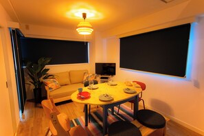Free WiFi - Kobayashi Building 302 (Tokyo)