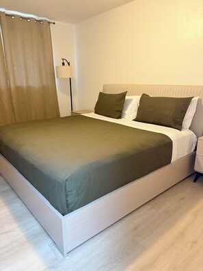 2 habitaciones, tabla de planchar con plancha y wifi gratis