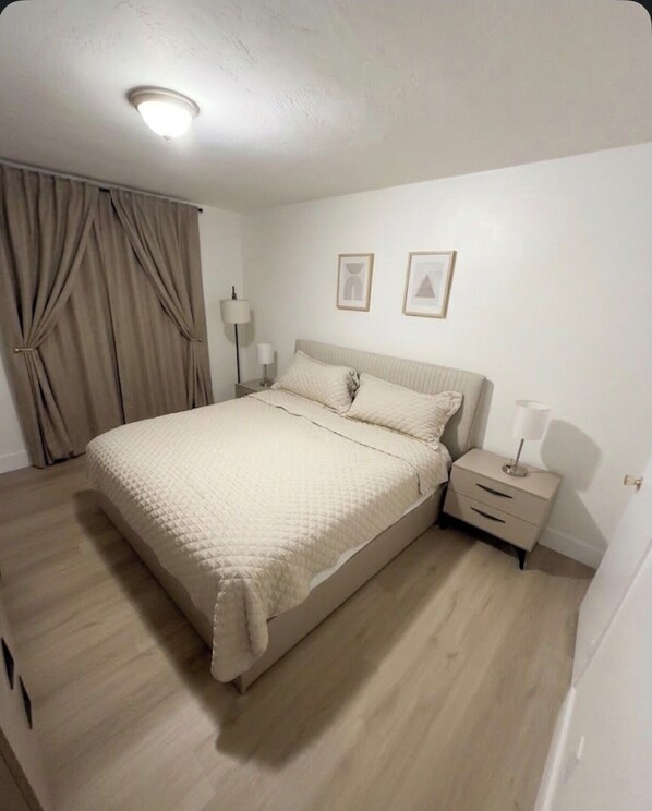 Room - Miami Escape 2BR/2BA  2025 SUV Rental Available (Miami)