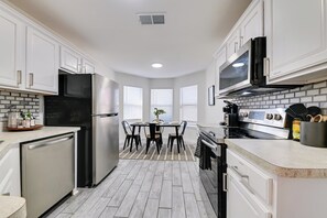 Fridge, microwave, stovetop, dishwasher - < 1 Mi to Historic McKinney: Modern Duplex w/ Yard (McKinney)