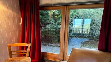 Classic Chalet, 4 Bedrooms | Living room | Fireplace, DVD player