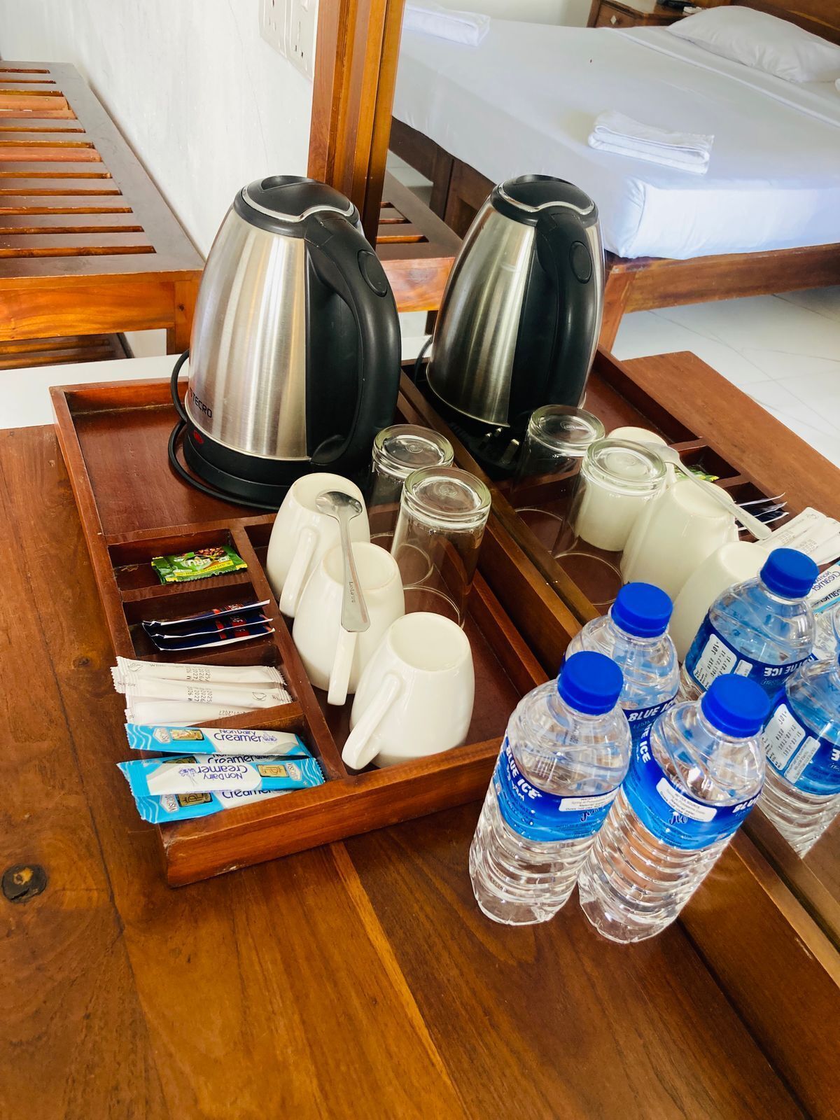 高級雙人房, 陽台, 湖景 | 咖啡和/或咖啡機