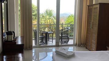 Deluxe kamer, balkon, uitzicht op de stad