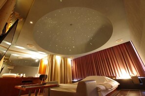 Deluxe Double Room, Smoking, Lanai | Free WiFi - Blue Hotel Nagi - Adults Only  (Otaru)