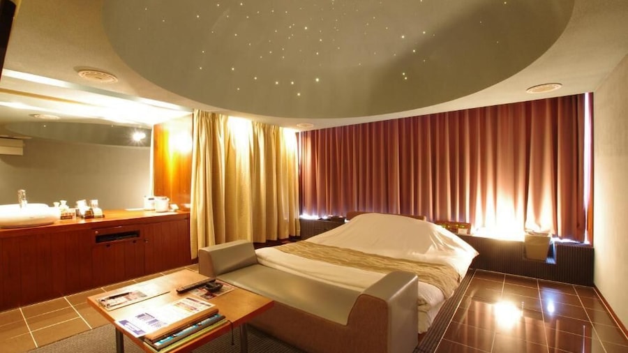 Blue Hotel Nagi - Adults Only