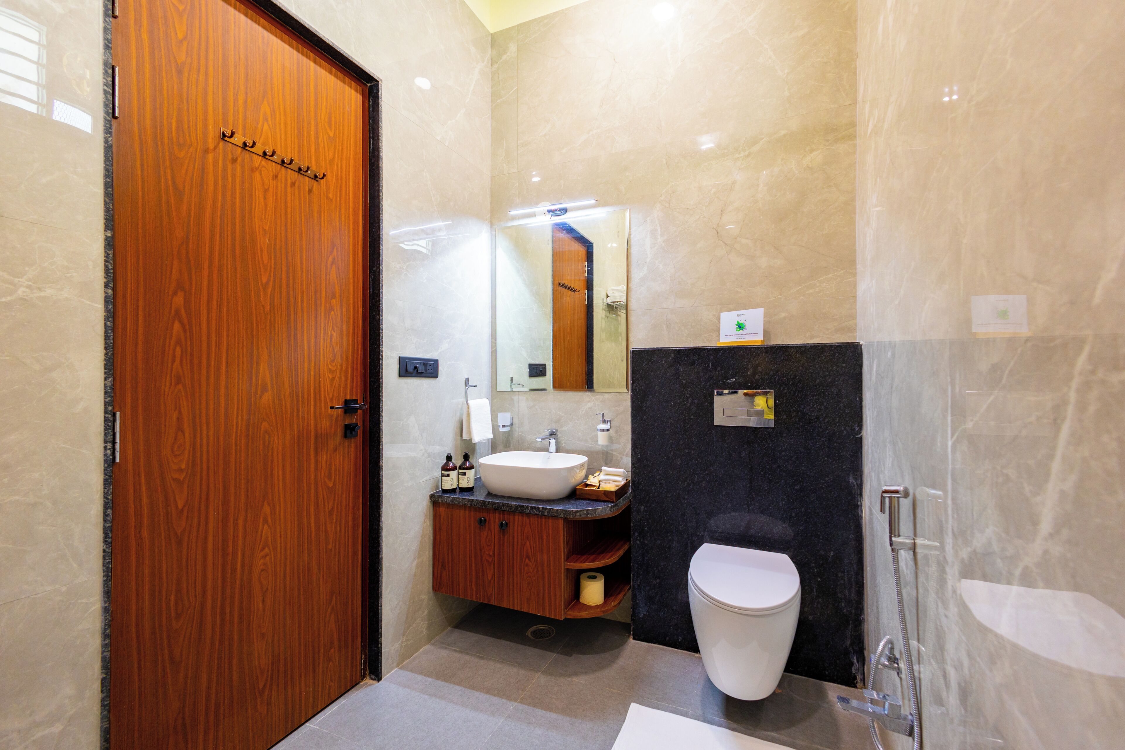 Deluxe Villa | Bathroom