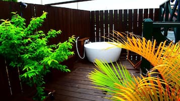 House | Terrace/patio