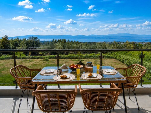 Villa Gala Eretria | Panoramic Sea View Maisonette