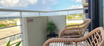City View Condo, with pool 