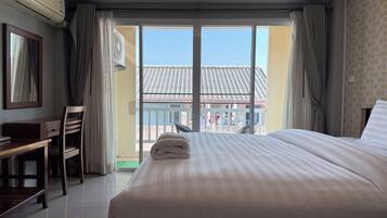 Deluxe Double Room, Balcony
