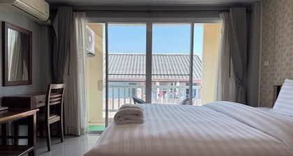 sea residence huahin 45