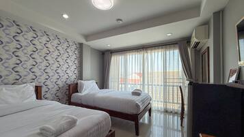 Deluxe Twin Room | Free WiFi