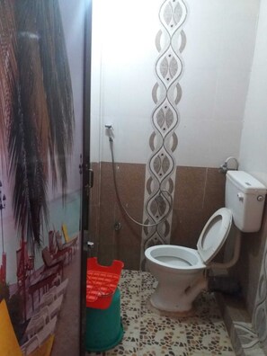 Yhteismajoitus | Kylpyhuone