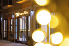 Exterior detail - Thuan Hung Luxury Hotel (Phu Quoc)