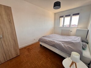 Room - Gaston's house - Arras (Arras)