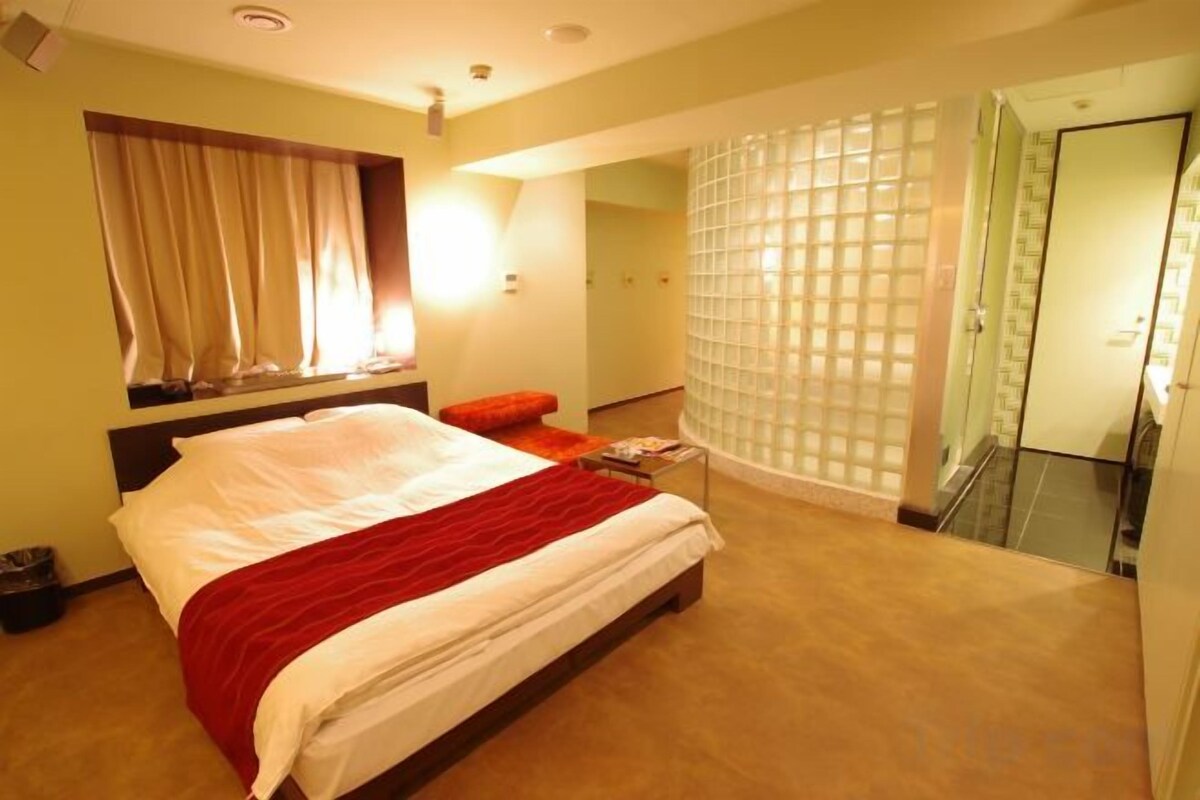 Deluxe Double Room Smoking