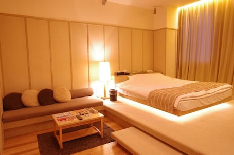 Superior Double Room, Smoking. Blue Hotel OCTA - Adults Only