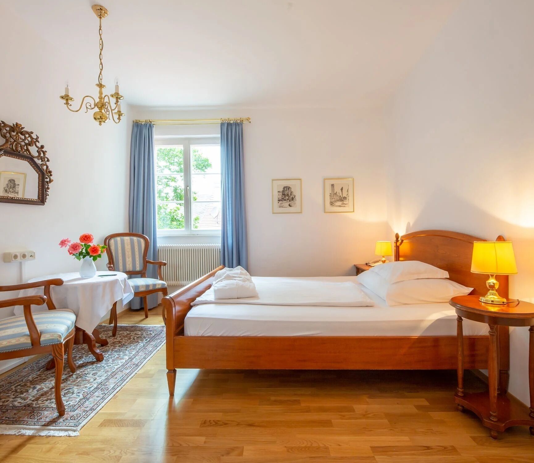 Yhden hengen classic-huone