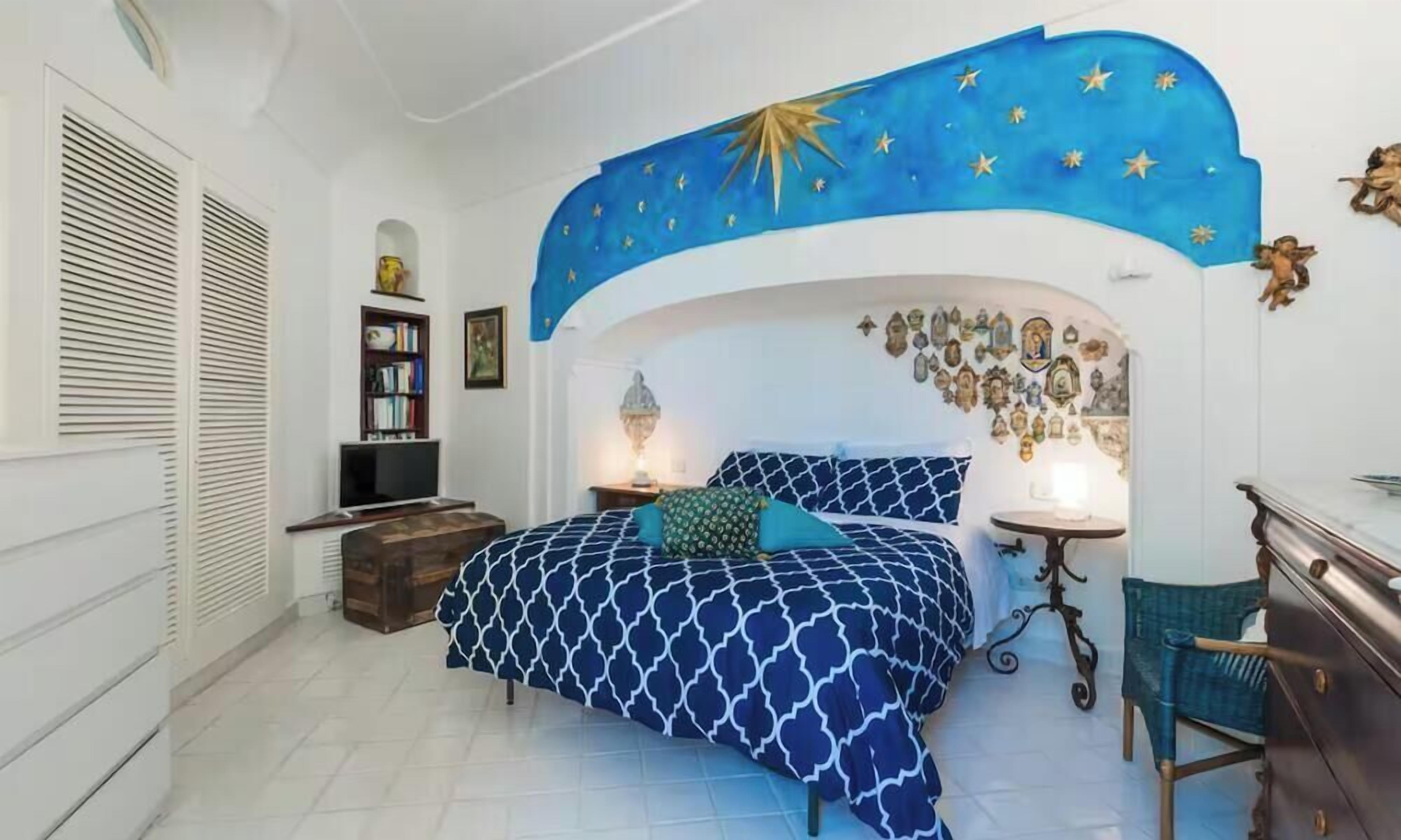 2 dormitorios, tabla de planchar con plancha, wifi y ropa de cama