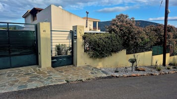 Enceinte de lâhĂ©bergement