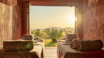 Lều dành cho gia đình, quang cảnh sông | Spa