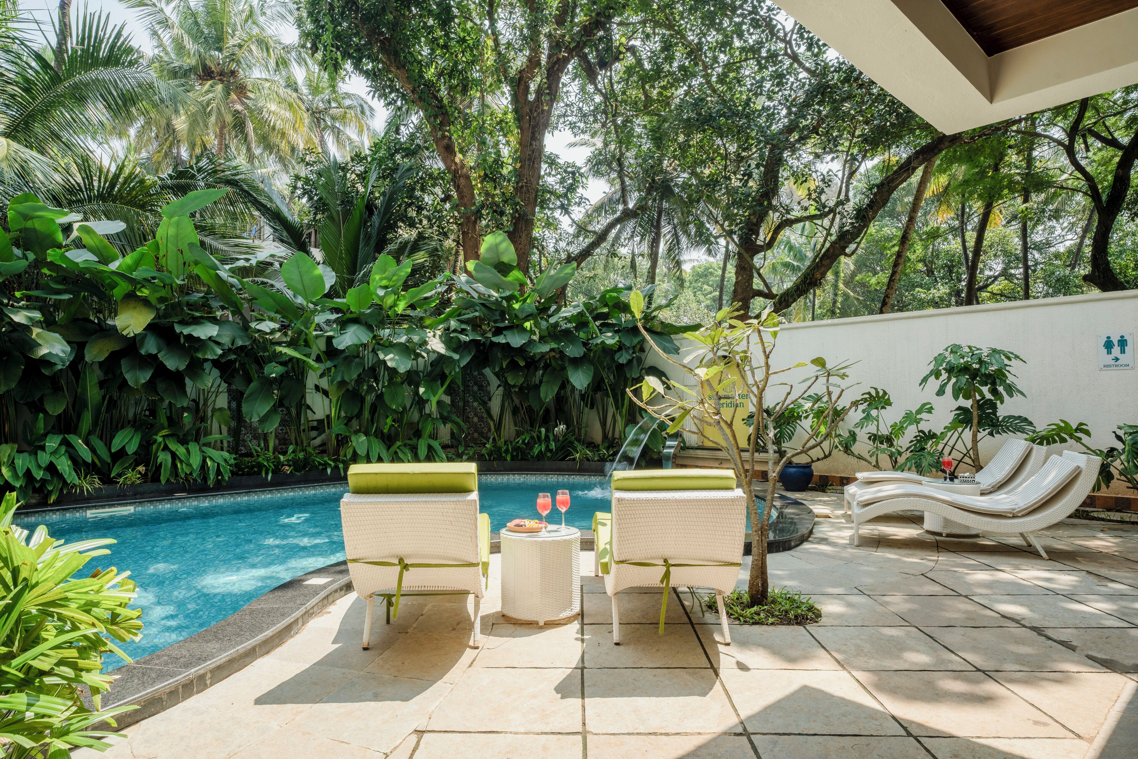 Apartment, 2 Bedrooms, Kitchenette, Beachside | Pool