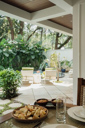 Apartment, 2 Schlafzimmer, Kochnische, am Strand | Terrasse/Patio