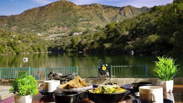 华丽双人房 | 室外用餐