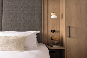 2 bedrooms, desk, iron/ironing board, bed sheets - Superb air-conditioned apartment - Le Marais (Paris)