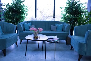 Living area - Tengri Hotel (Aktau)