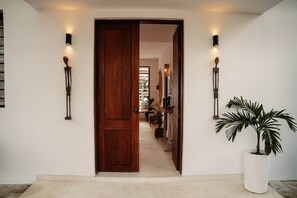 Interior - Zawadi House - Diani, Eden Escapes (Diani Beach)