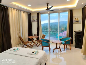 Room - Sitai Resort (Wargaon)