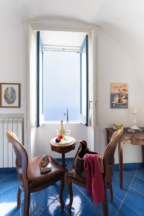 Interior - In the center of Amalfi, a dream home with a sea view! (Amalfi)