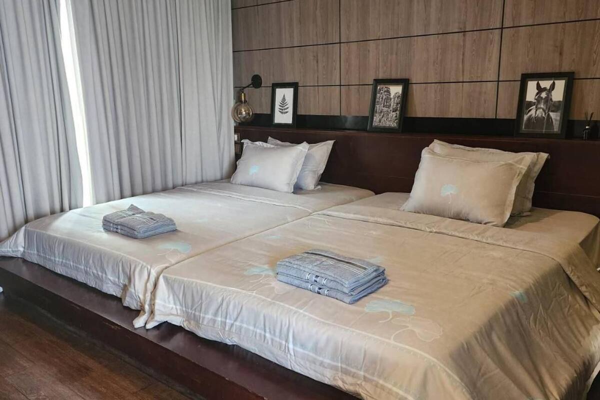 Deluxe Double Room, Balcony, River View